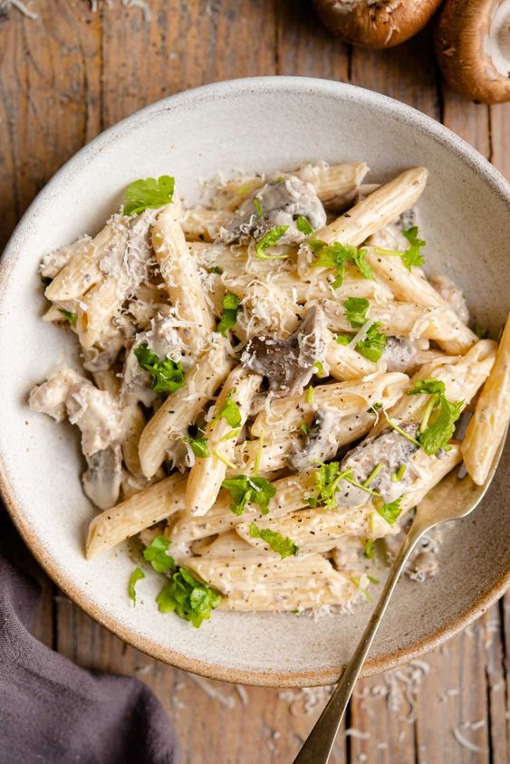 Pasta Boscaiola: Deliciosos Sabores de Otoño en tu Plato